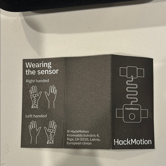 HackMotion case and sensor - Picture 4 of 4